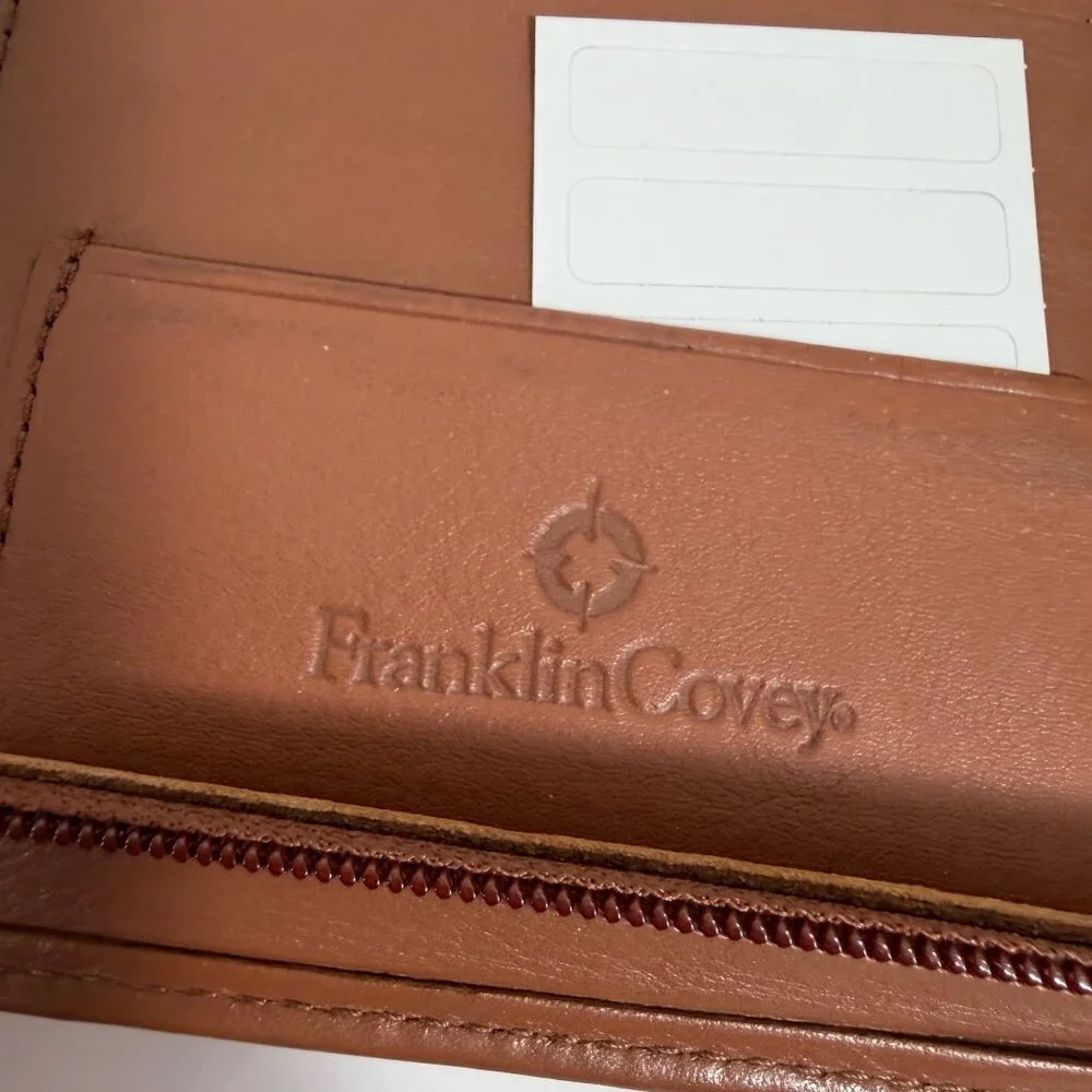 1990s FRANKLIN COVEY Crossbody Brown Leather Zip Around 7-Ring Planner 12215 USA
